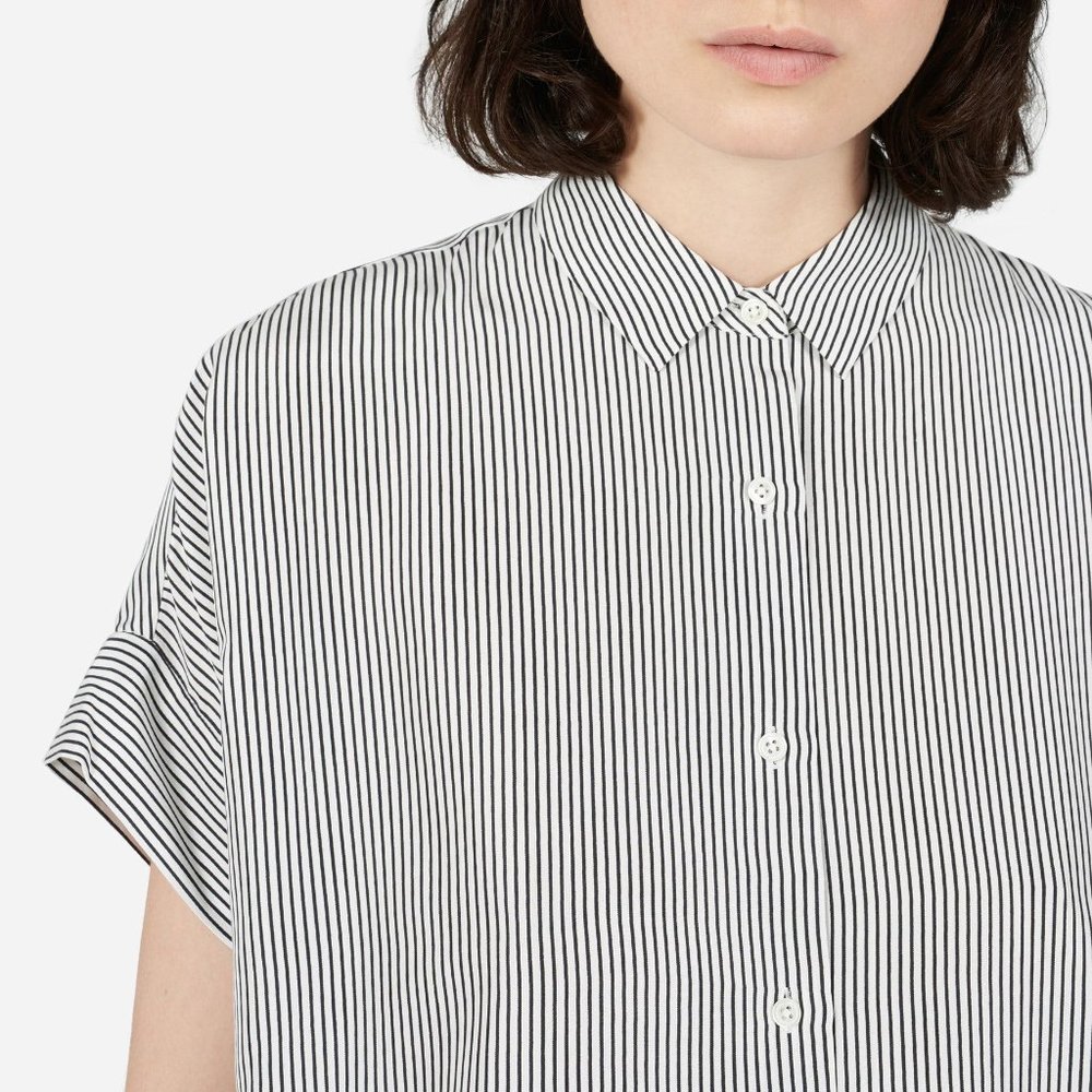 Everlane Silk Short-Sleeve Square Shirt